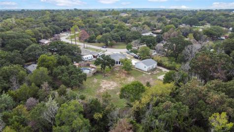 129 N Melanie Drive Azle TX 76020