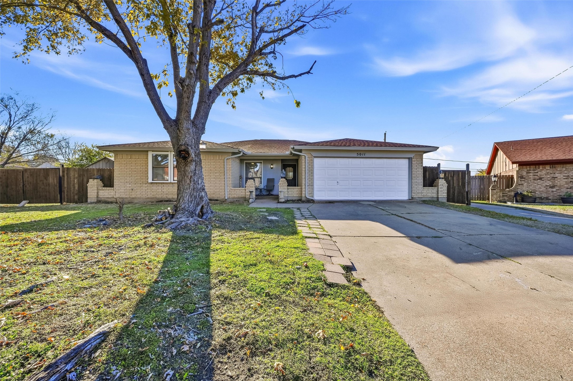5011 Prairieview Court S Arlington TX 76017