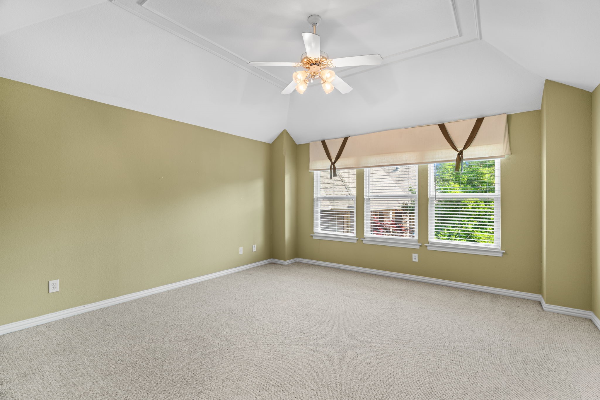 210 Highland Oaks Circle Southlake TX 76092