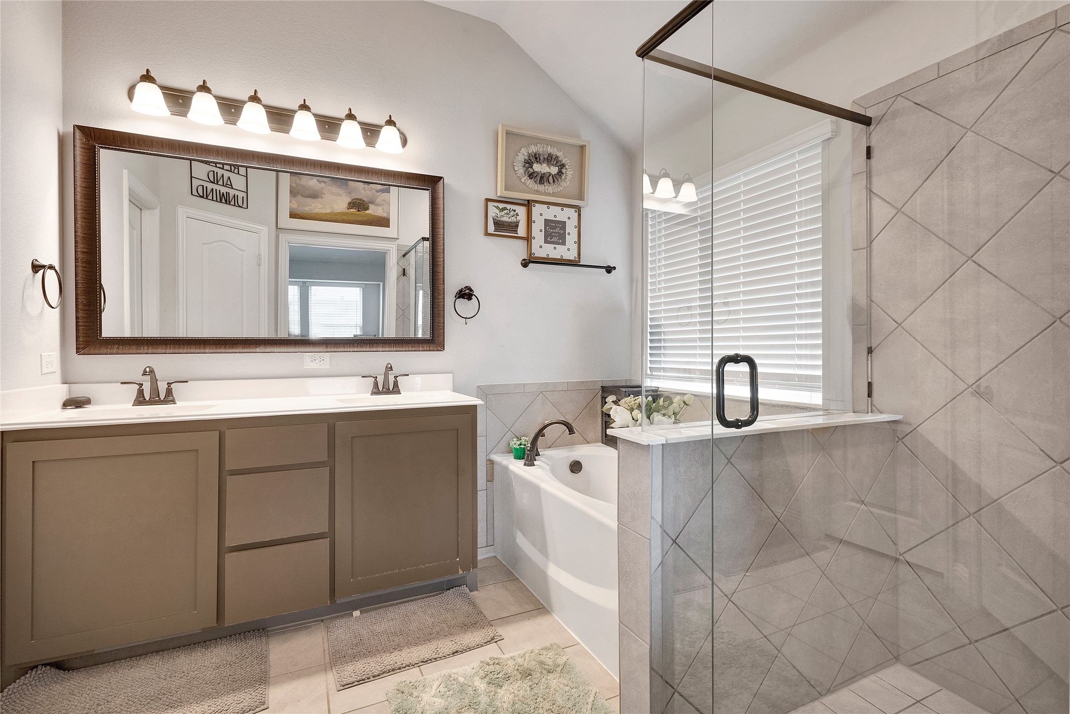 1129 Snowy Owl Drive Alvarado TX 76009