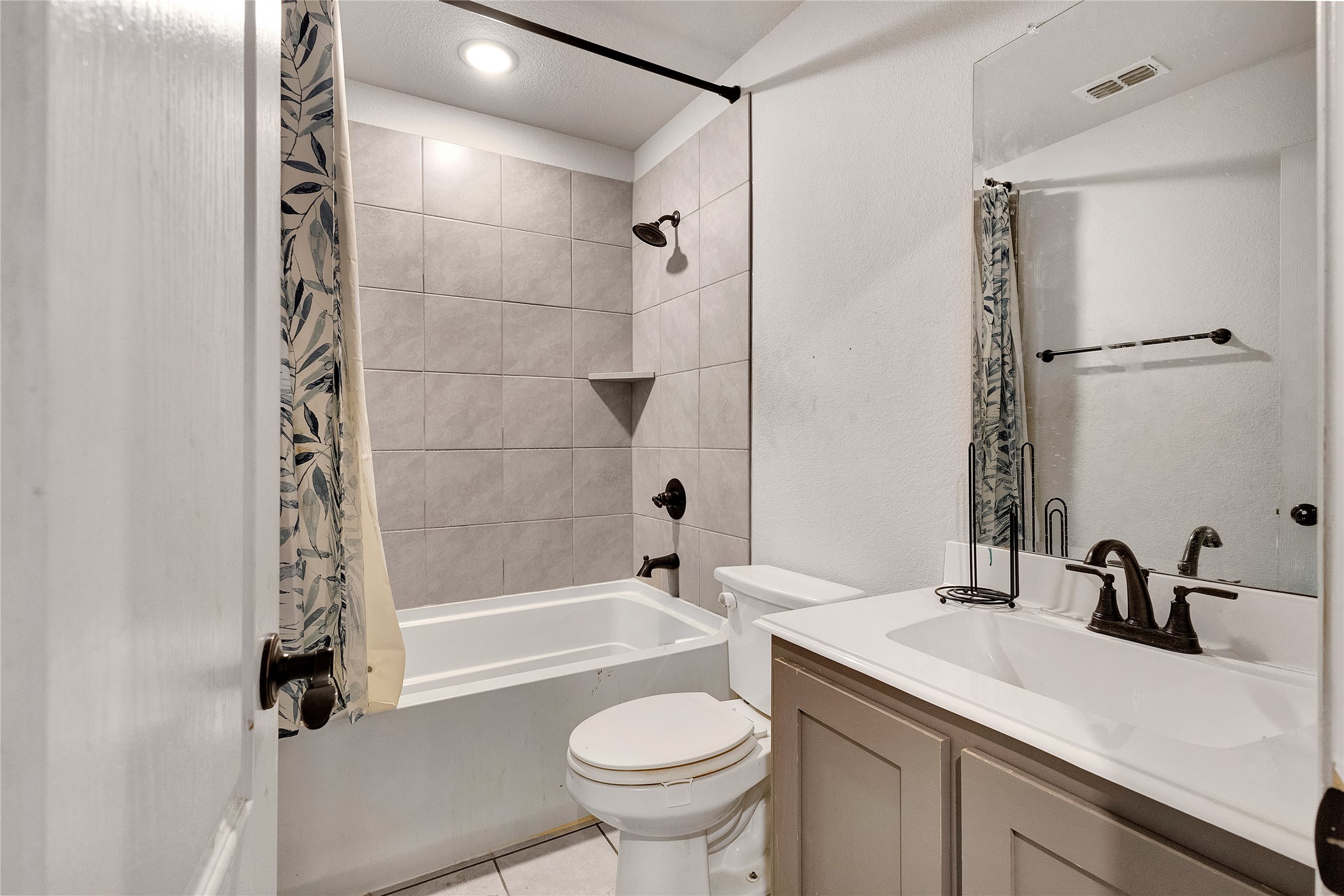1129 Snowy Owl Drive Alvarado TX 76009
