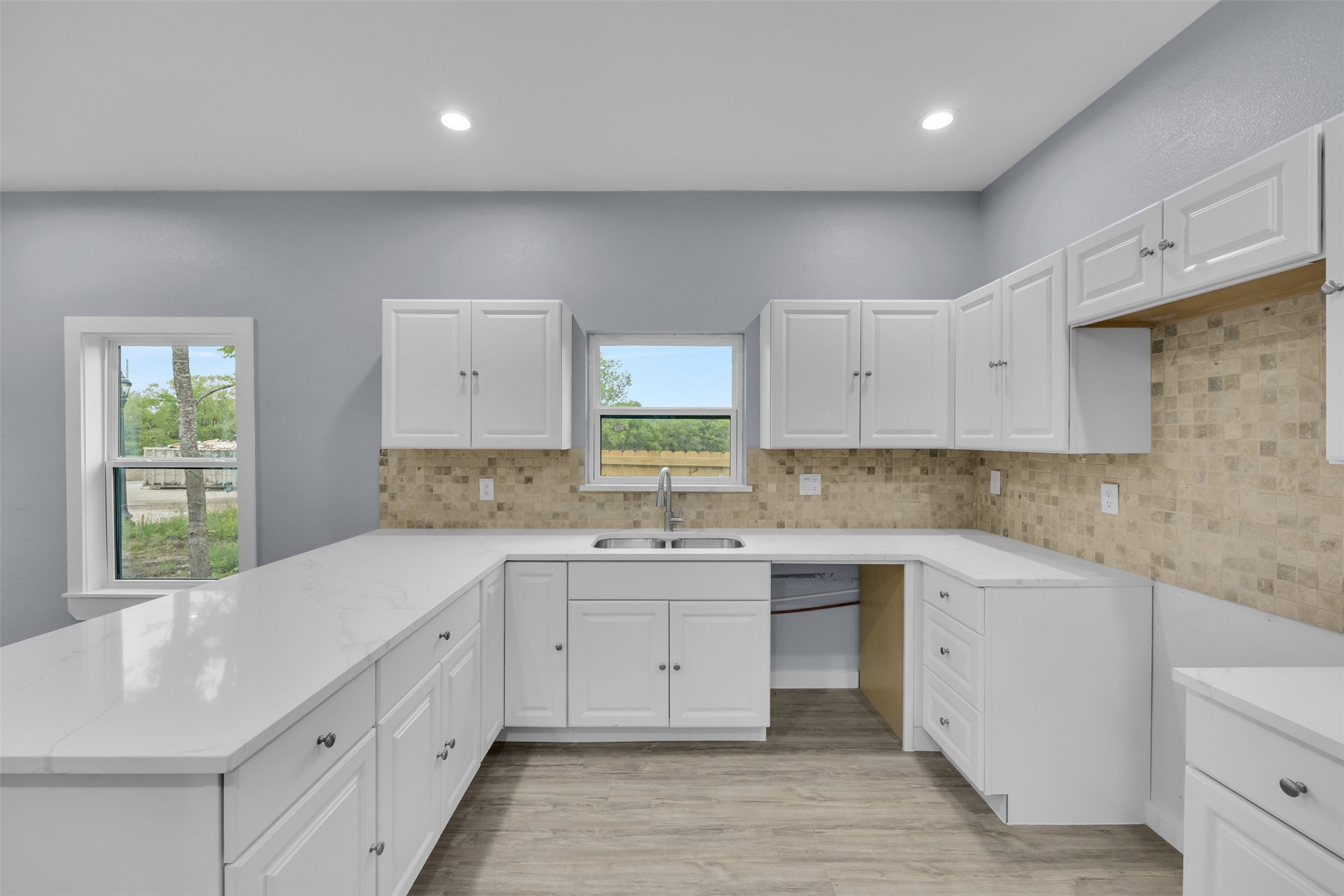 409 N Dallas Street Rice TX 75155