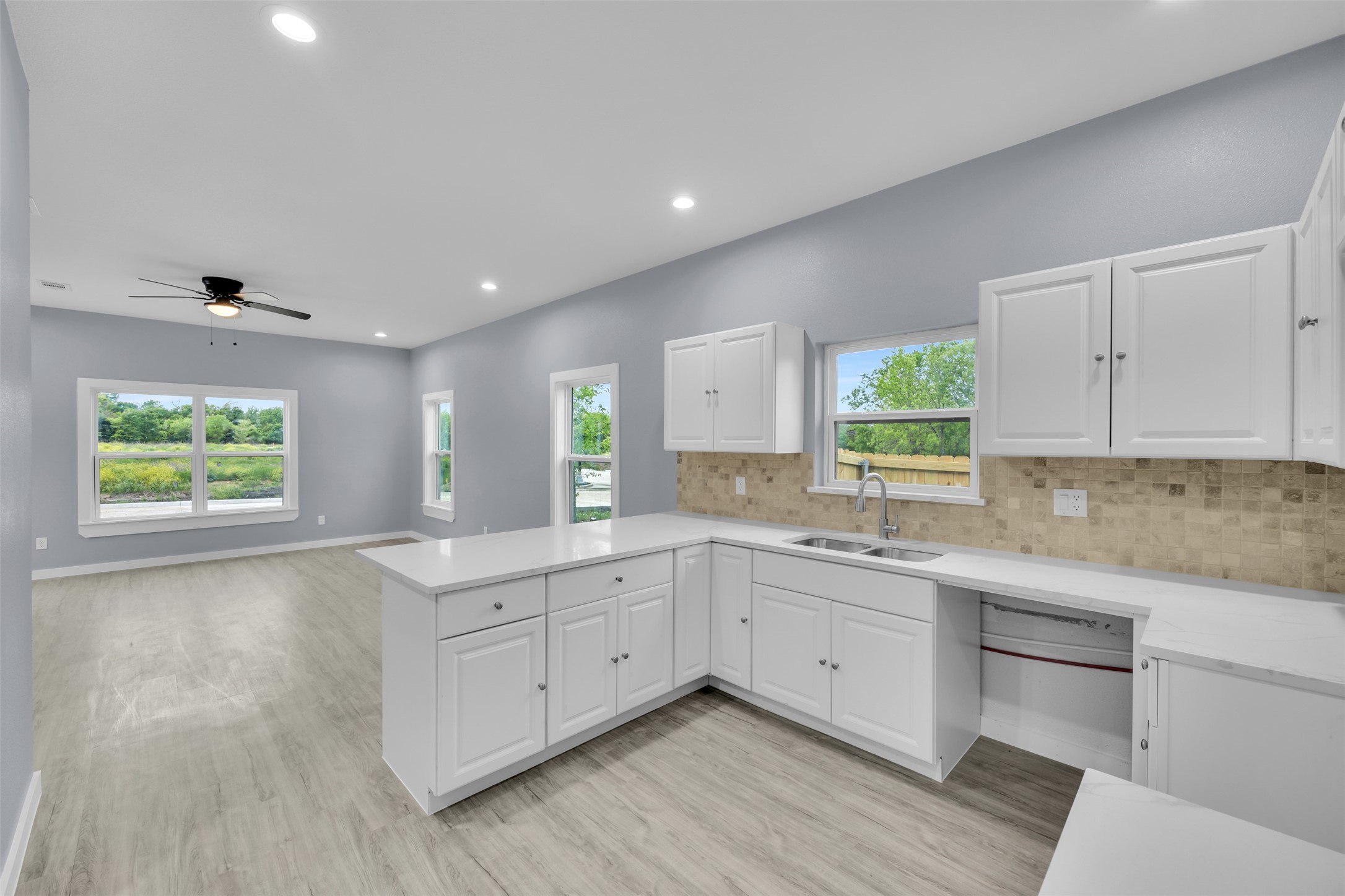 409 N Dallas Street Rice TX 75155