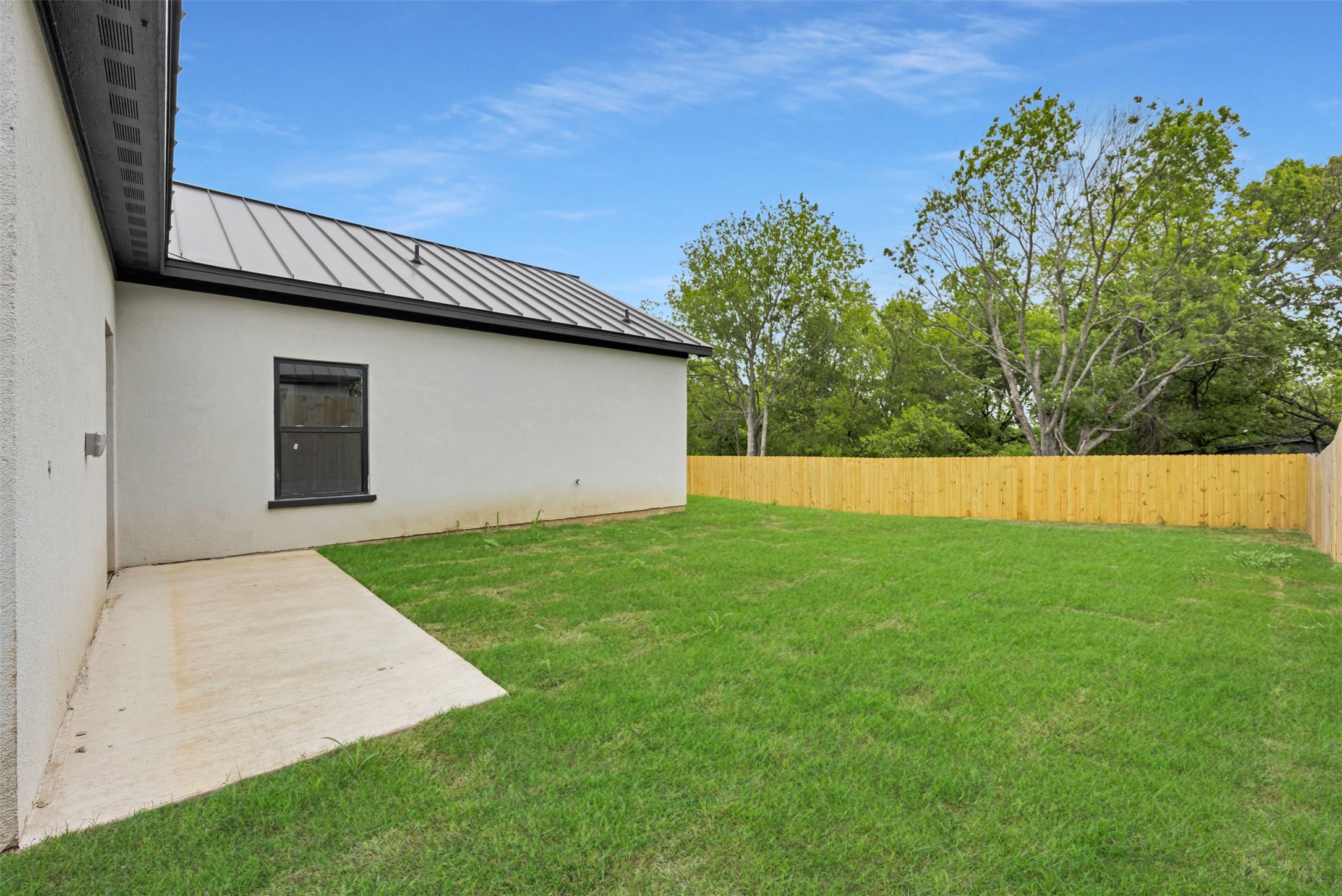 409 N Dallas Street Rice TX 75155