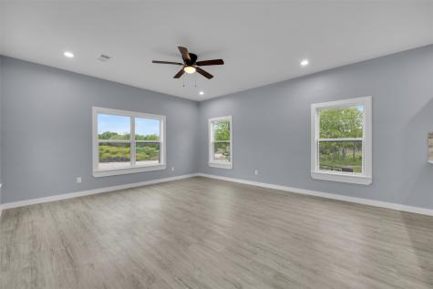 409 N Dallas Street Rice TX 75155