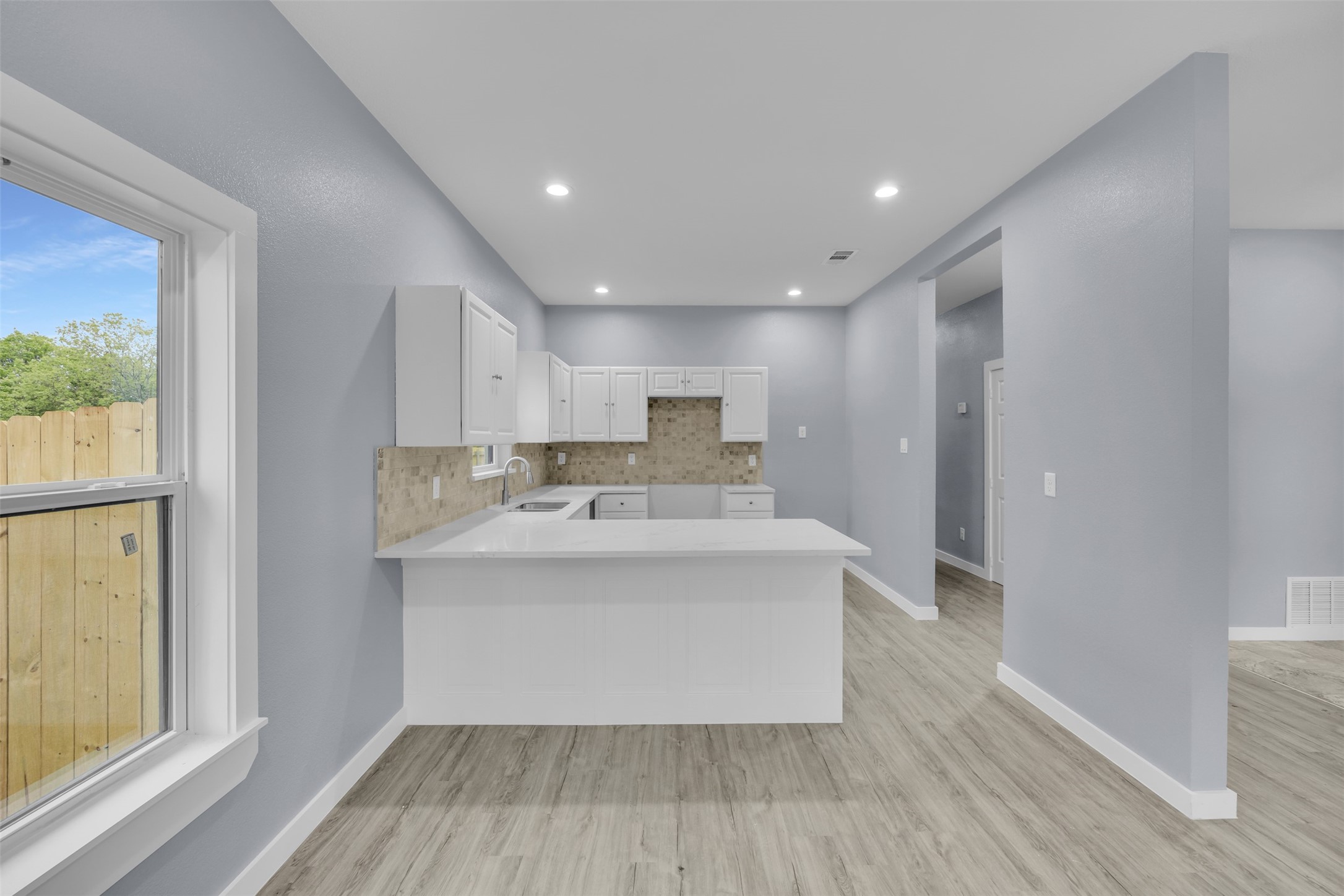 409 N Dallas Street Rice TX 75155