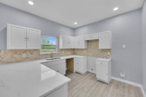 409 N Dallas Street Rice TX 75155
