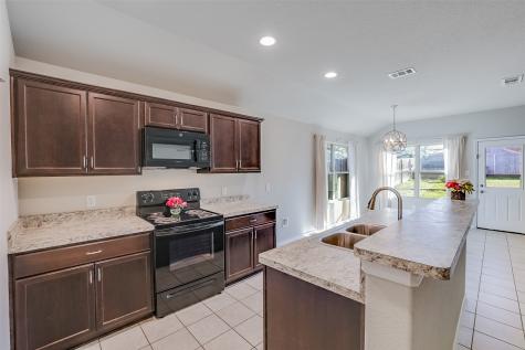 5527 Diaz Avenue Fort Worth TX 76107
