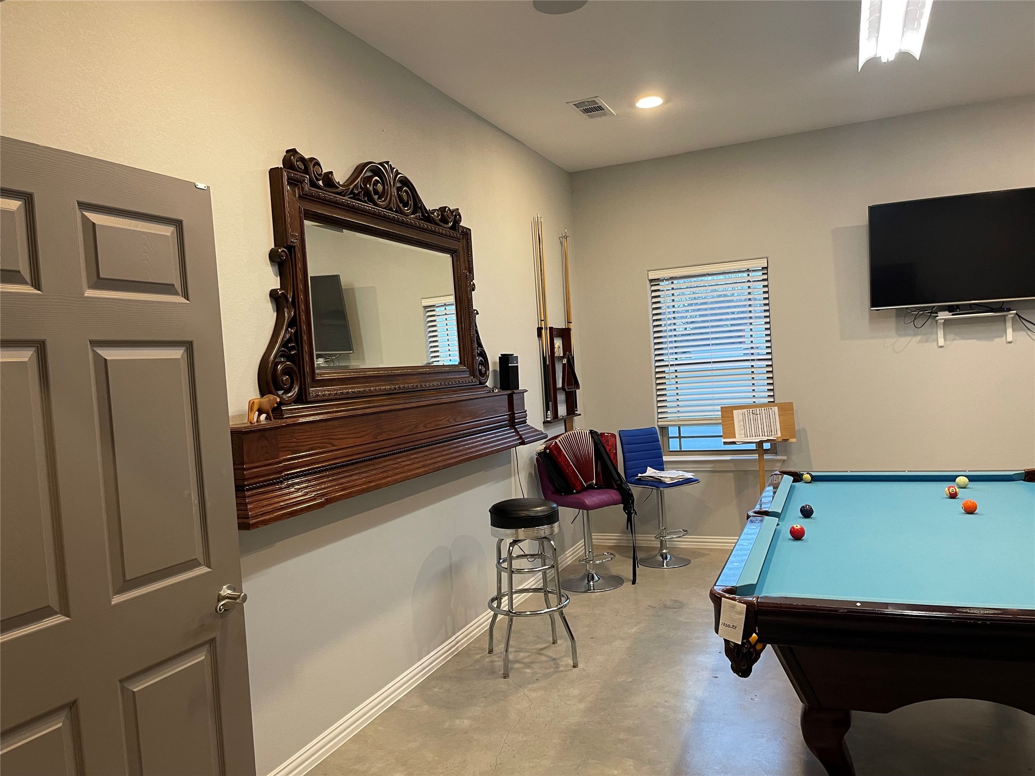 225 S Overlook Drive Red Oak TX 75154