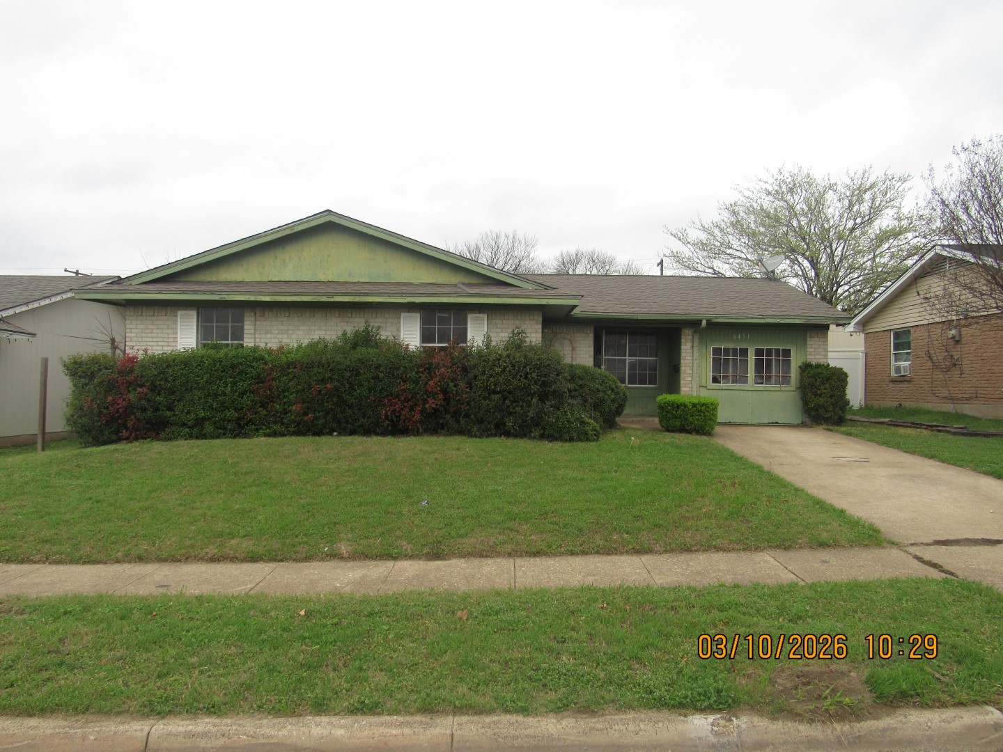 6451 Moonhill Drive Dallas TX 75241