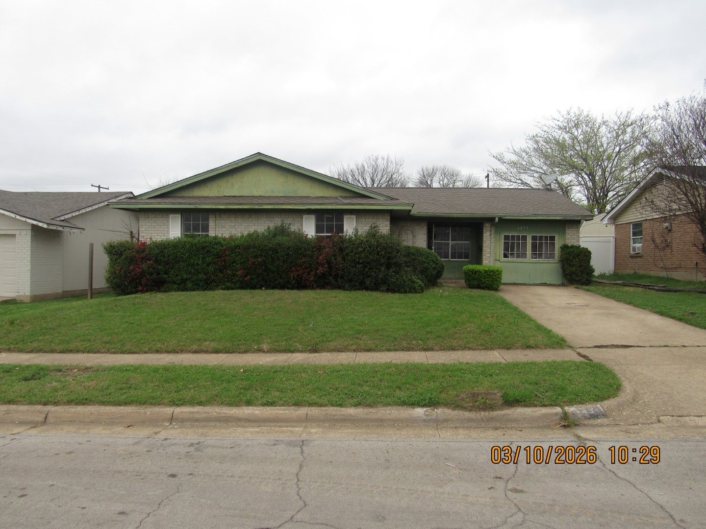 6451 Moonhill Drive Dallas TX 75241