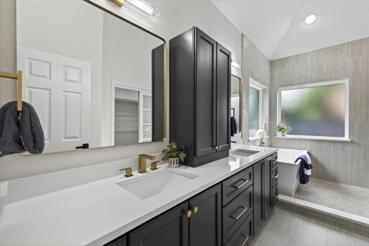 4100 Stanton Boulevard Plano TX 75093