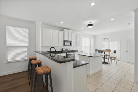 924 Charleston Lane Savannah TX 76227