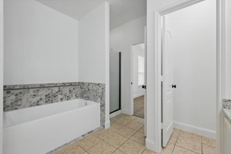 924 Charleston Lane Savannah TX 76227