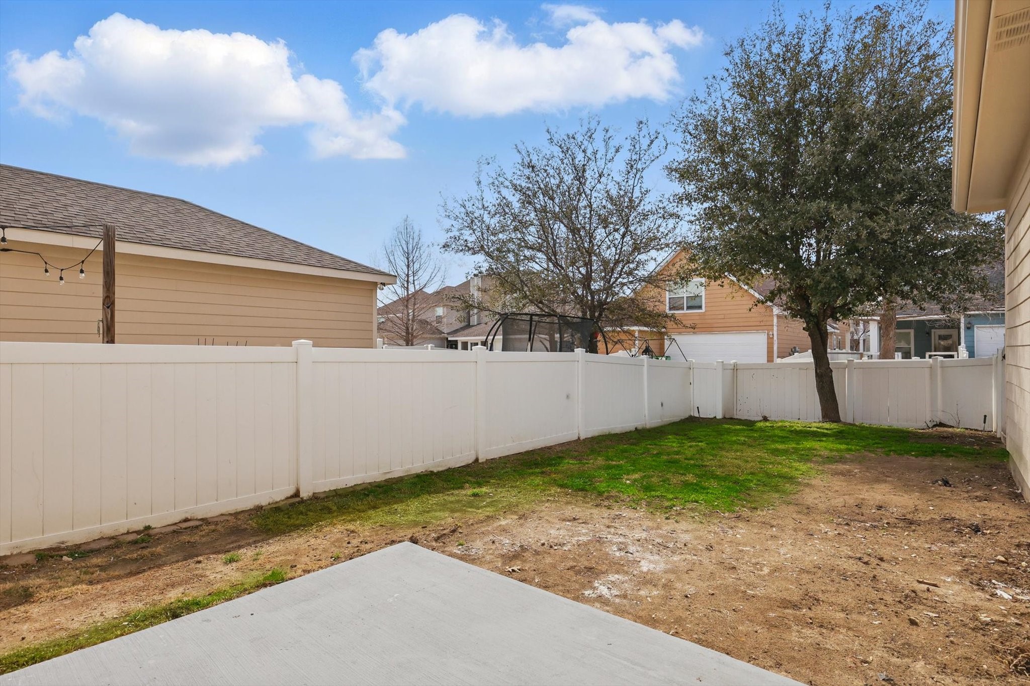 924 Charleston Lane Savannah TX 76227