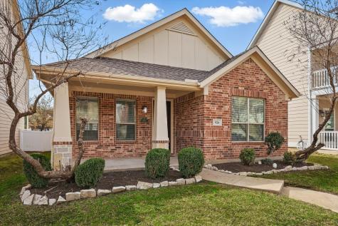 924 Charleston Lane Savannah TX 76227