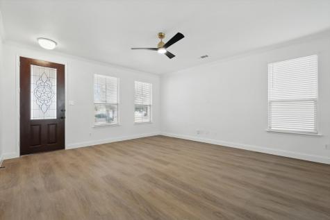 924 Charleston Lane Savannah TX 76227