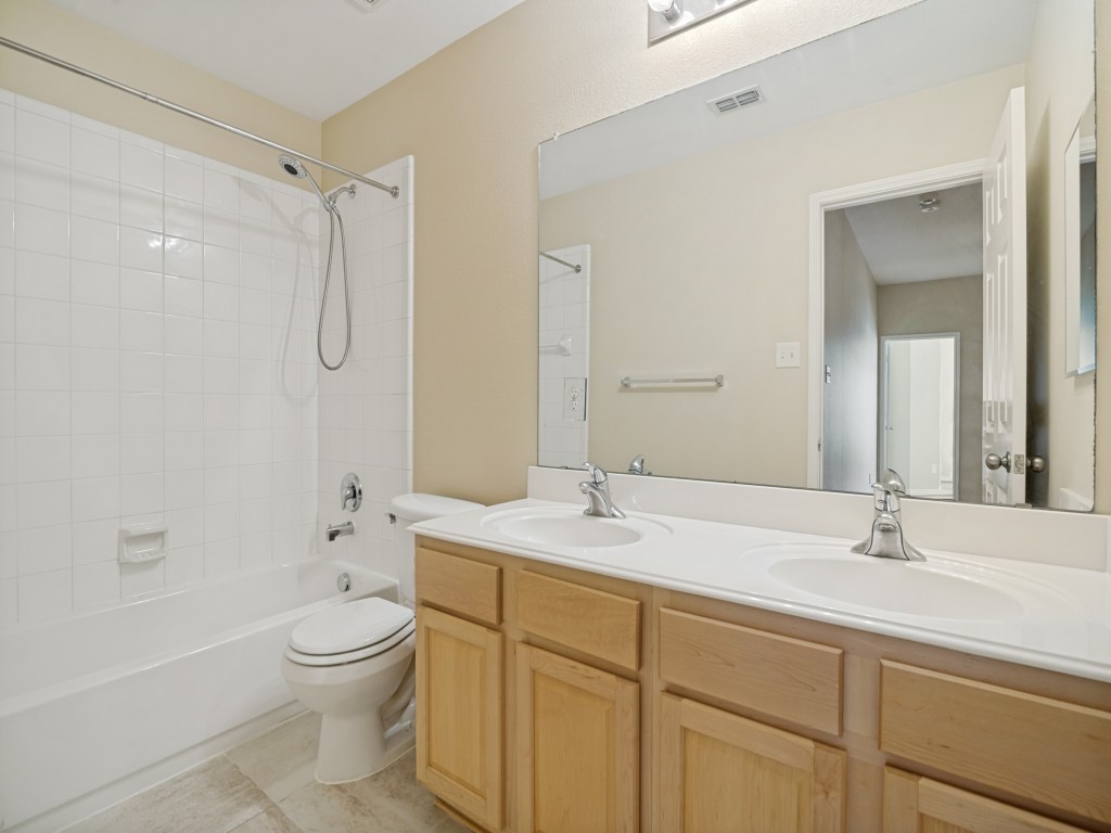 1316 Valley Stream Drive Wylie TX 75098