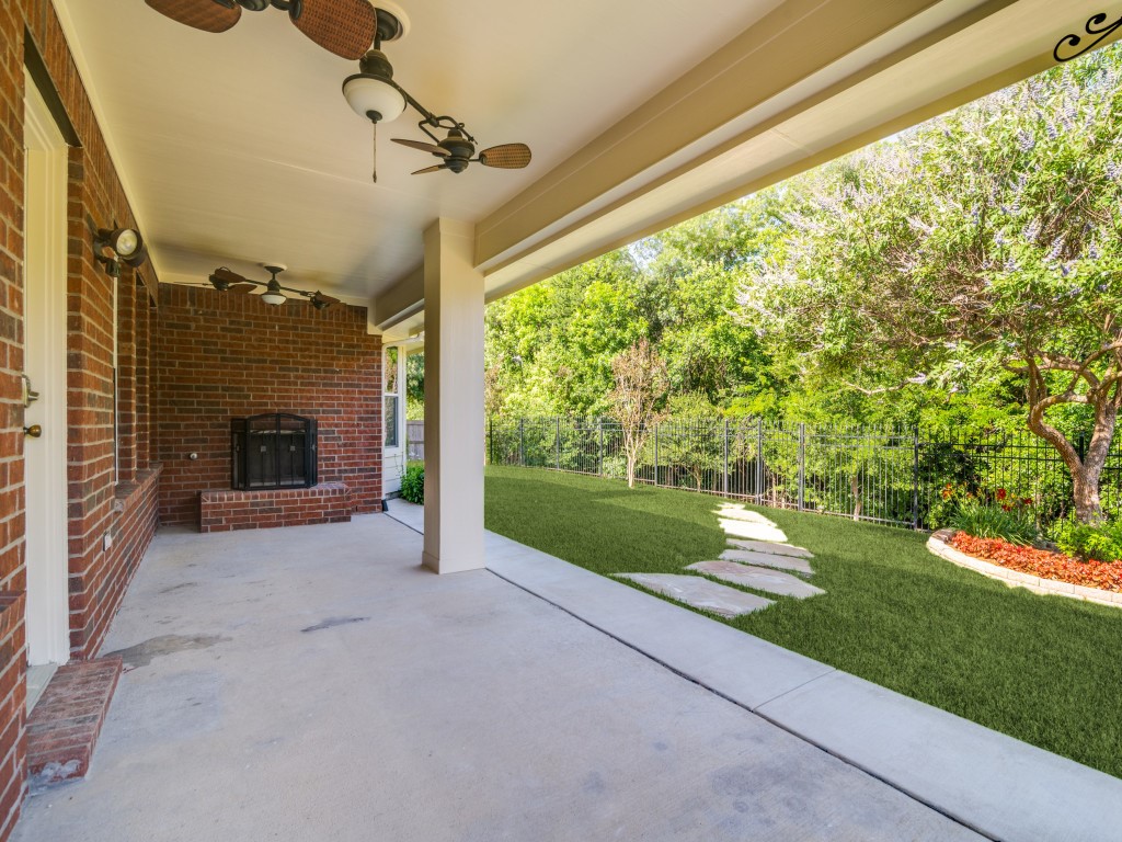 1316 Valley Stream Drive Wylie TX 75098