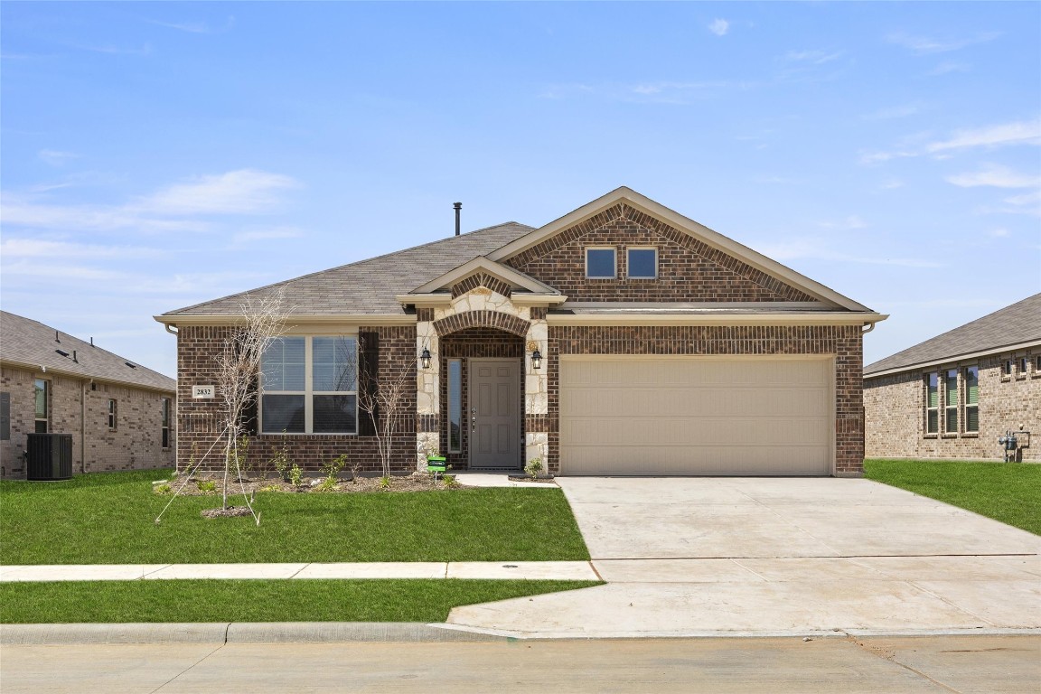 2832 Desert Lily Lane Fort Worth TX 76108