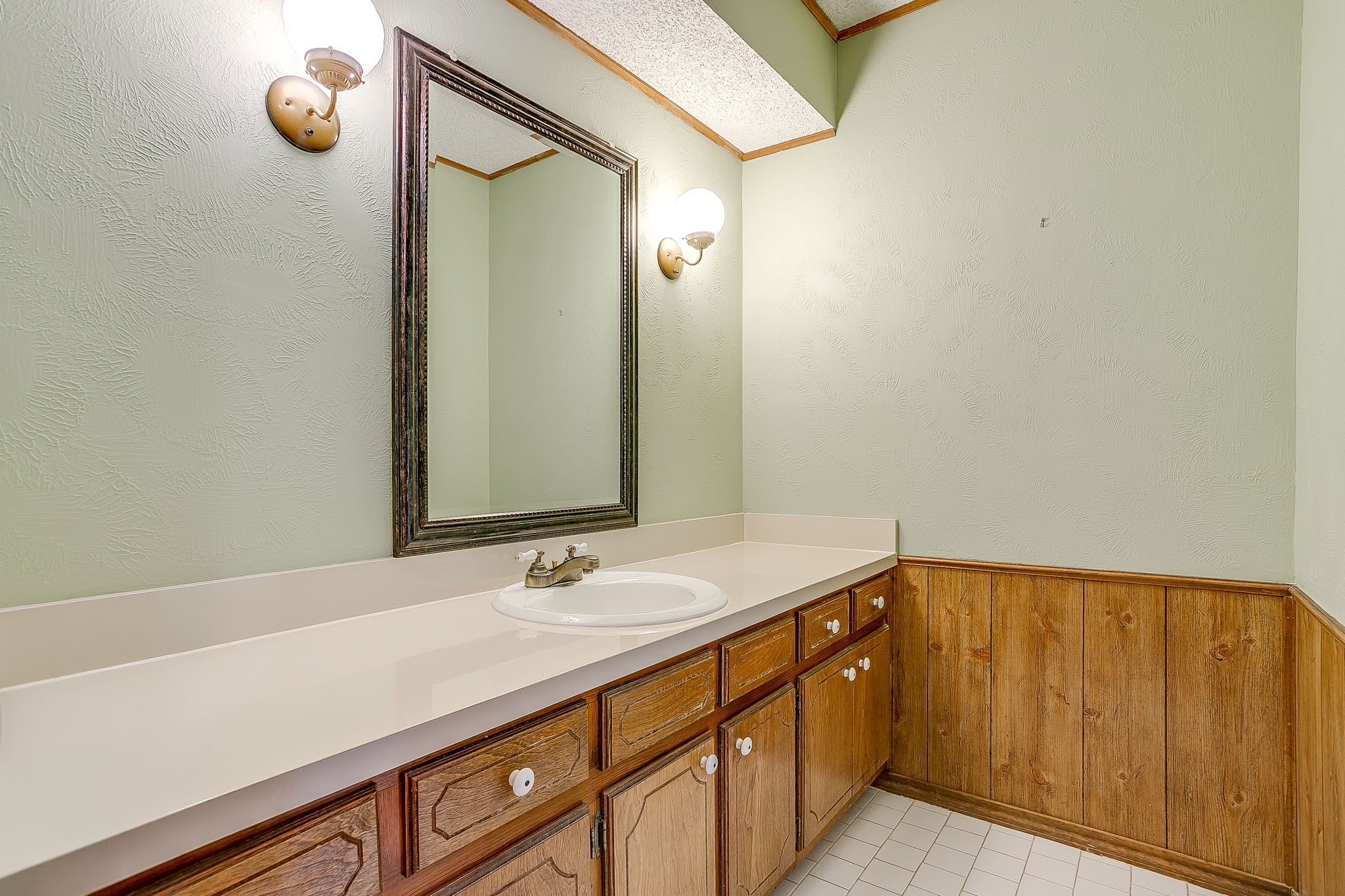 118 Woodcrest Street Weatherford TX 76087