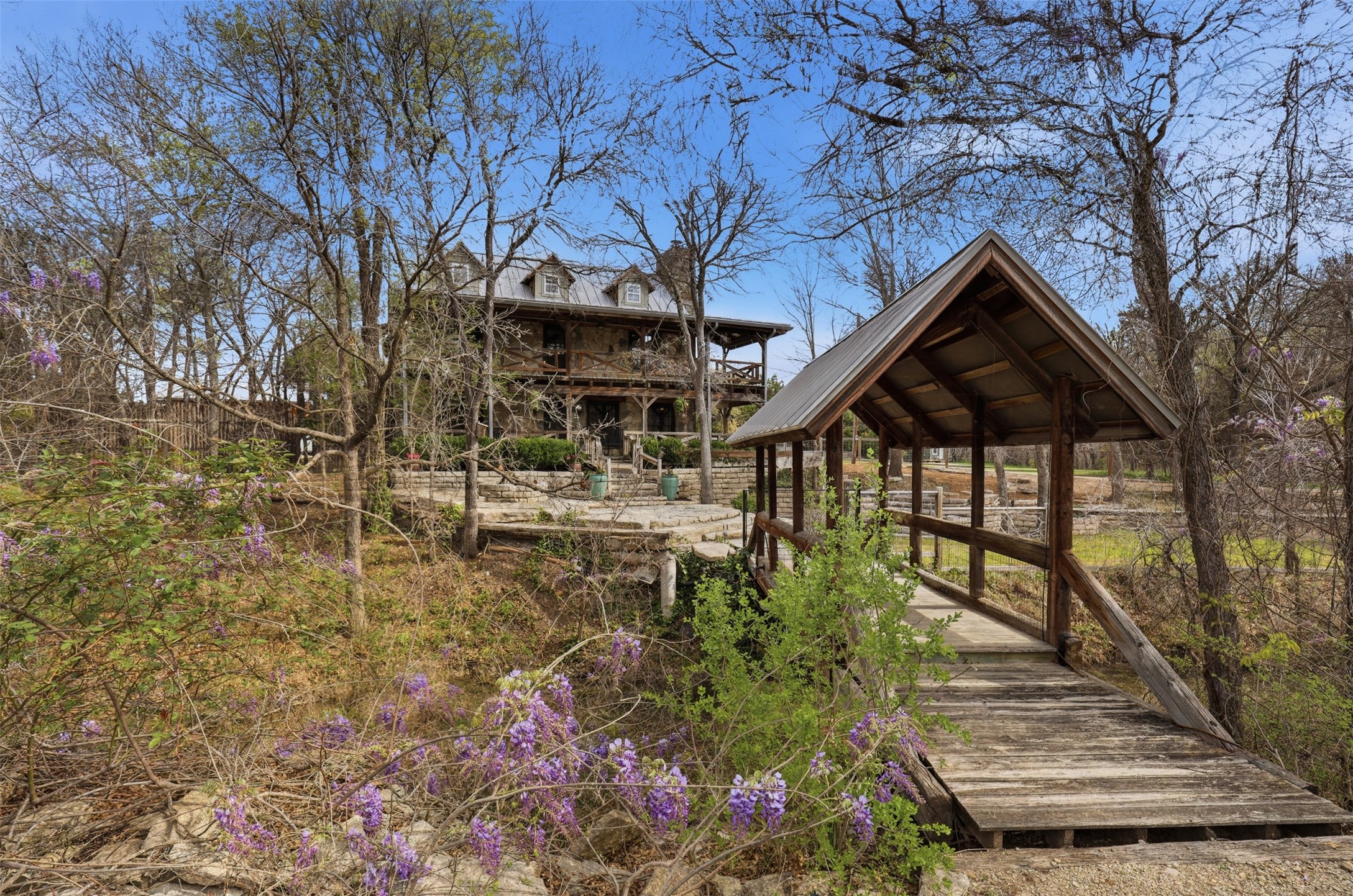209 Bluebonnet Court Cresson TX 76035