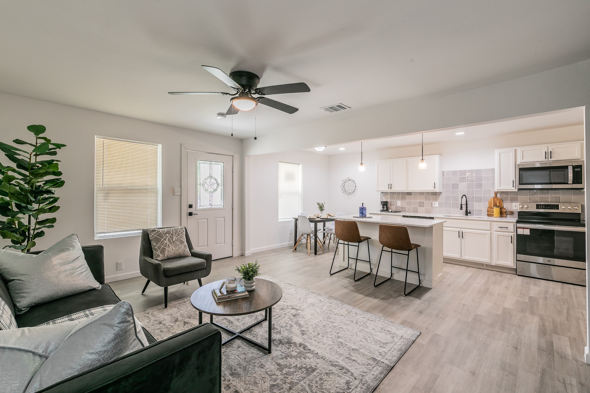 1216 Gibbons Street Greenville TX 75401