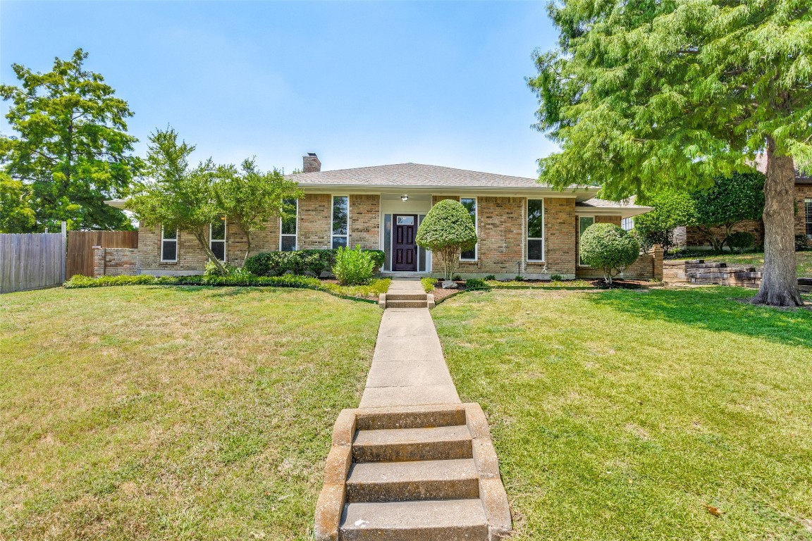 3017 Apple Valley Drive Garland TX 75043