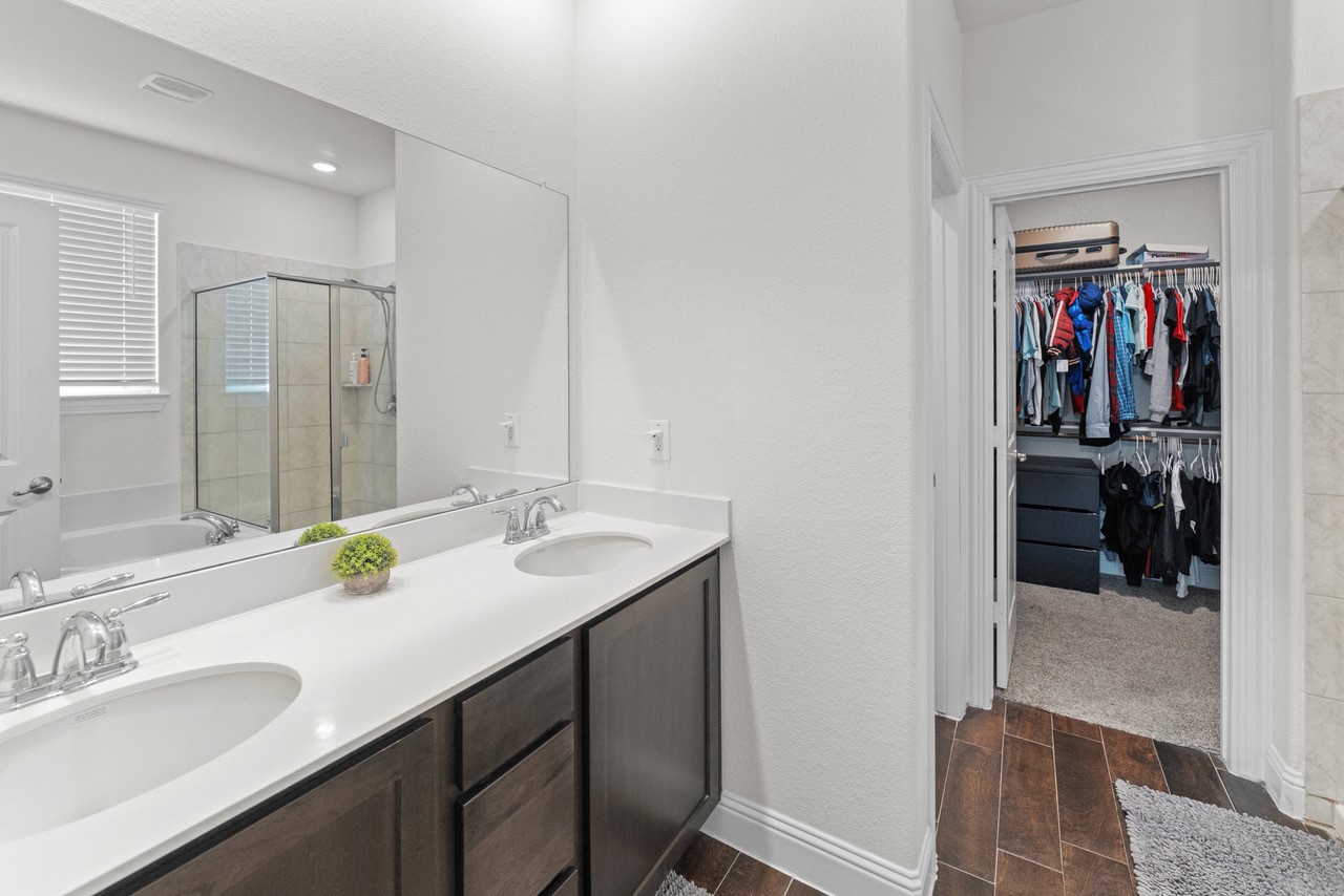 3005 Aransas Avenue Aubrey TX 76227