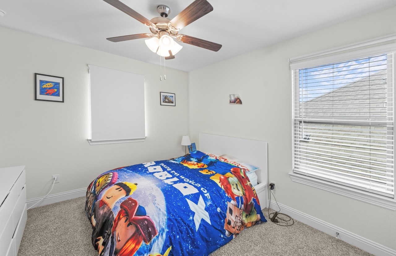 3005 Aransas Avenue Aubrey TX 76227