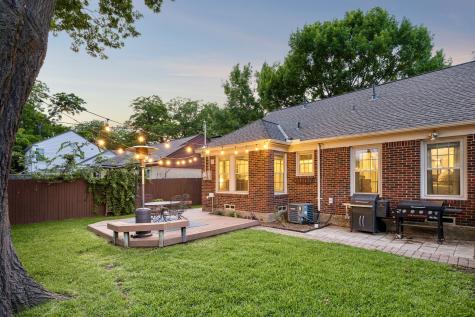 6038 Anita Street Dallas TX 75206