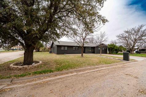600 NW Avenue I Hamlin TX 79520