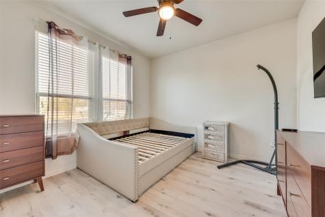 4225 Elkins Avenue Lancaster TX 75134