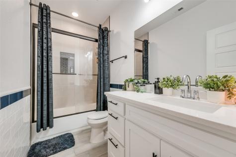 4225 Elkins Avenue Lancaster TX 75134