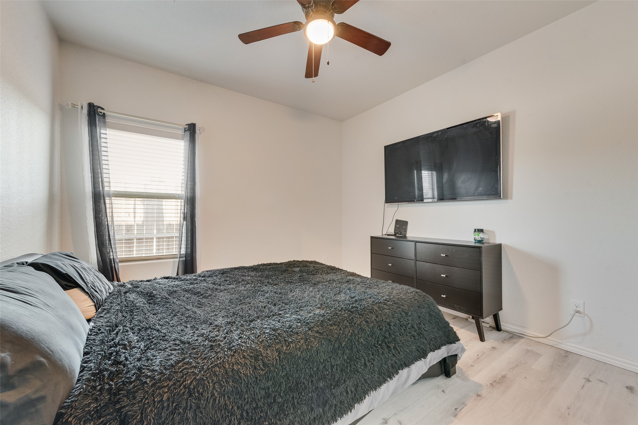 4225 Elkins Avenue Lancaster TX 75134