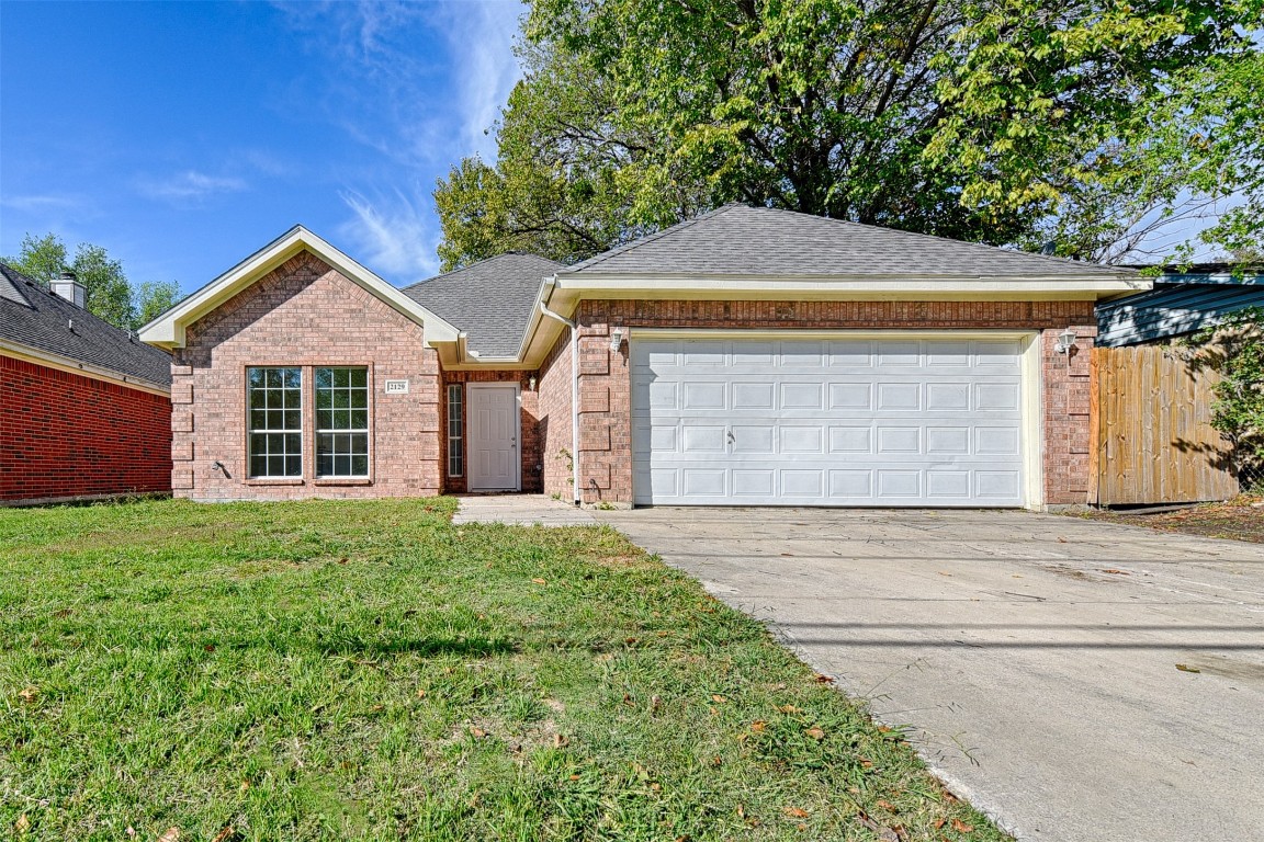 2129 Avenue A Grand Prairie TX 75051