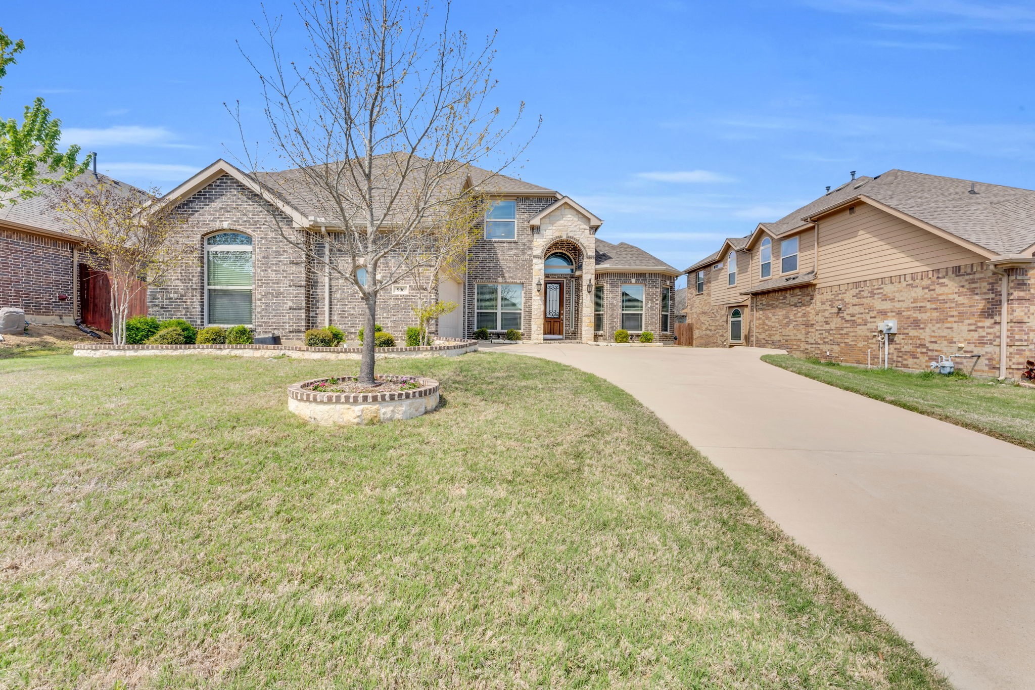 906 Foxtail Drive Mansfield TX 76063