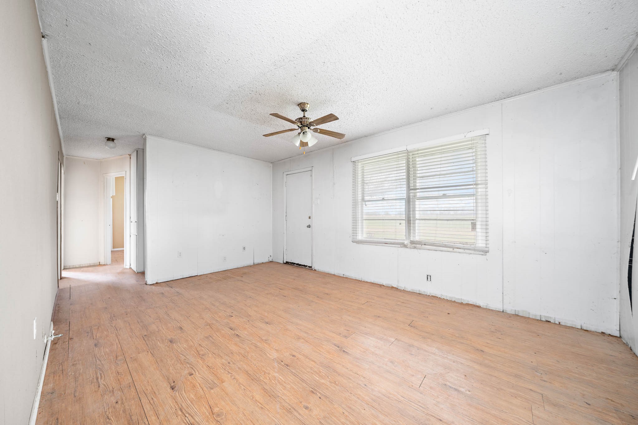 895 Hcr 2452 N Hillsboro TX 76645