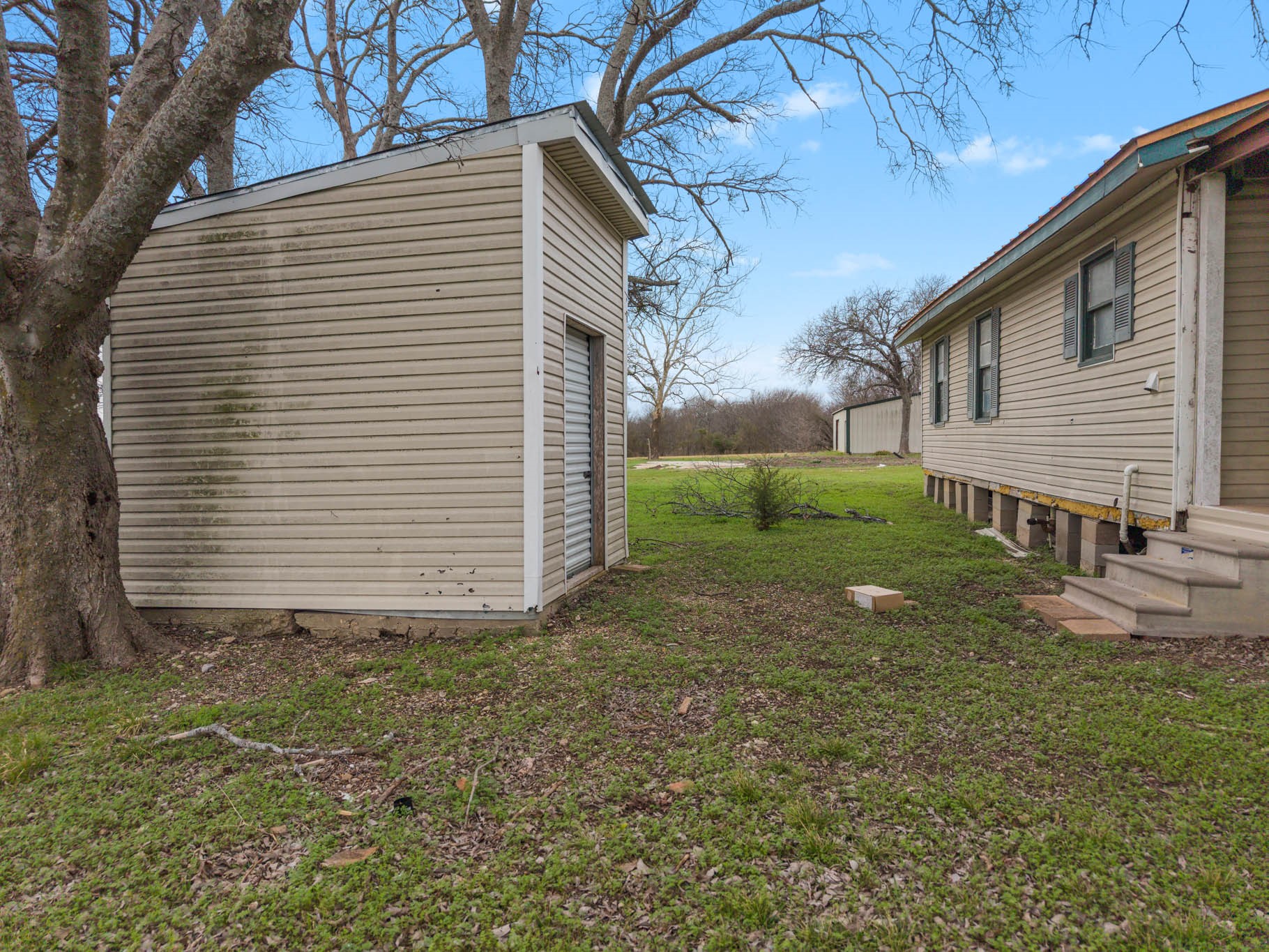 895 Hcr 2452 N Hillsboro TX 76645