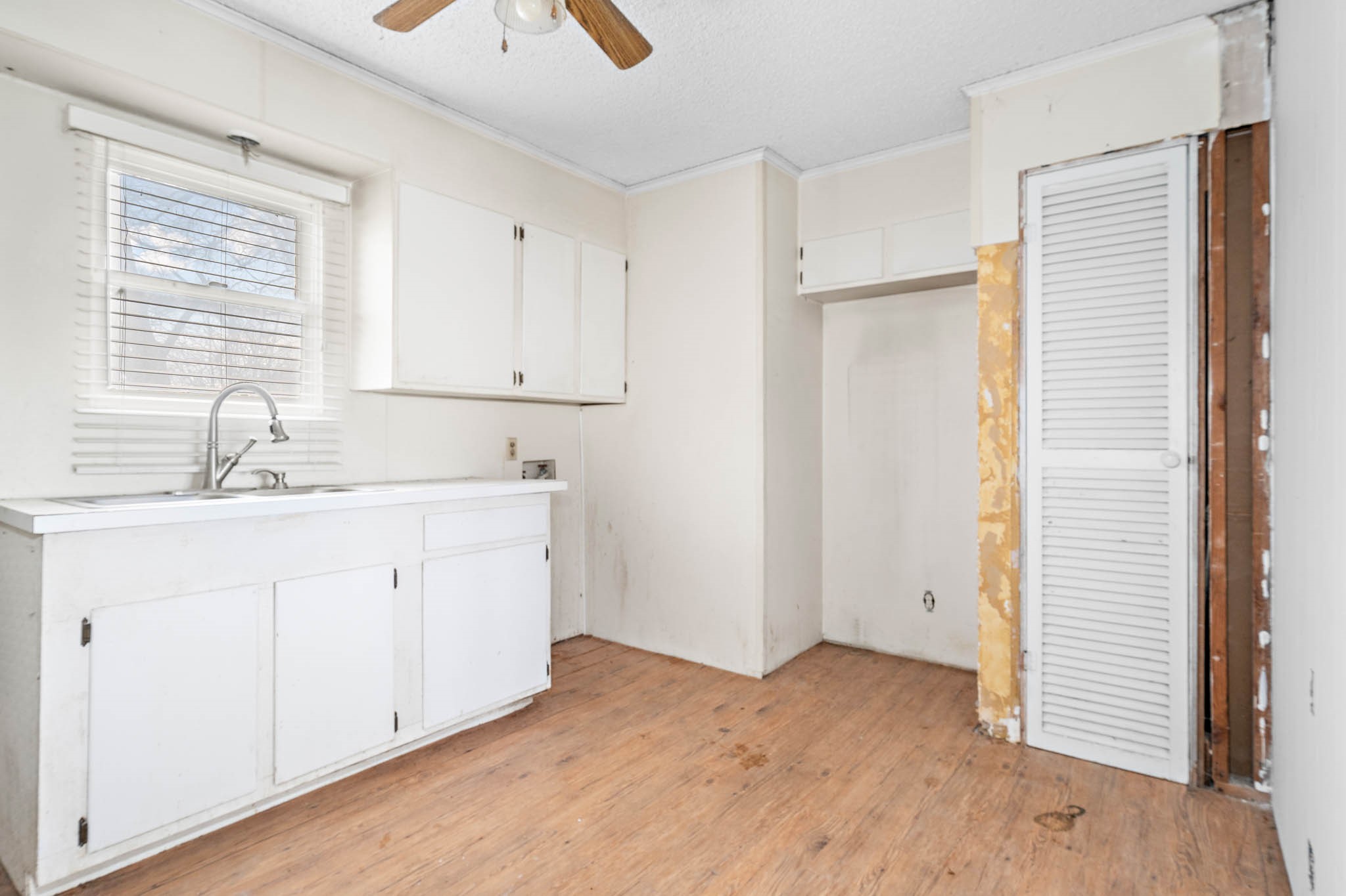 895 Hcr 2452 N Hillsboro TX 76645