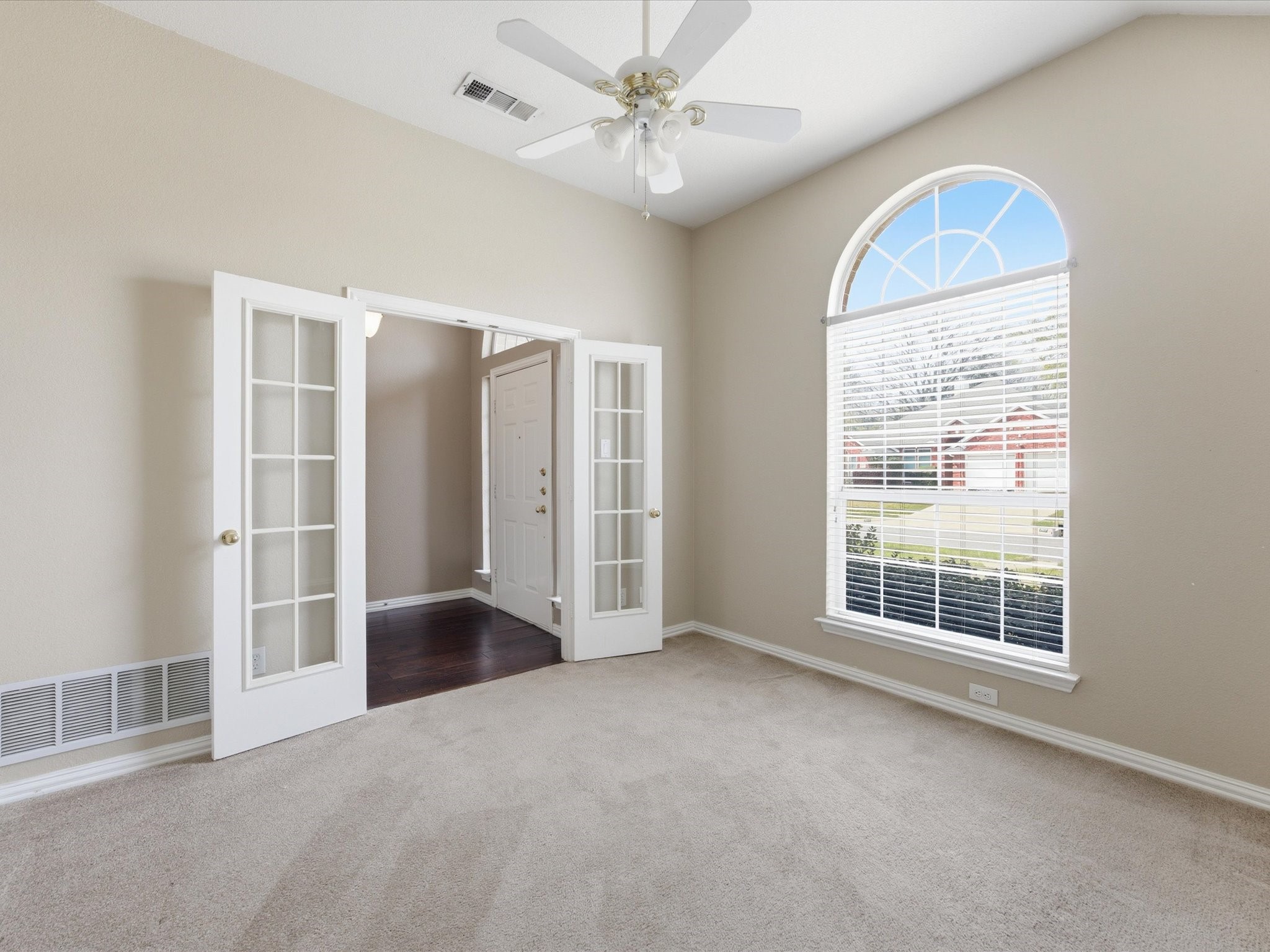 3516 Heatherbrook Drive Arlington TX 76001