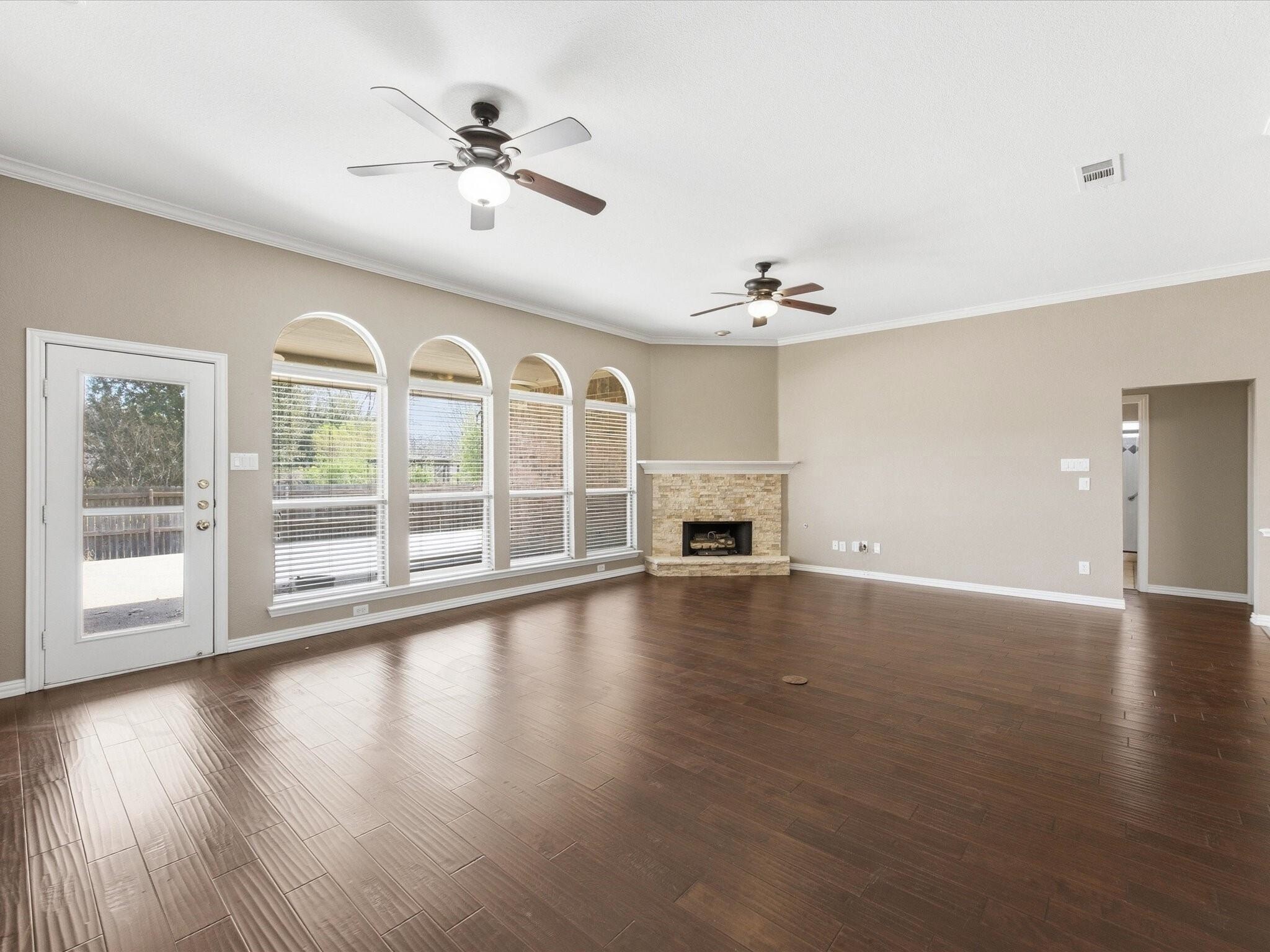 3516 Heatherbrook Drive Arlington TX 76001