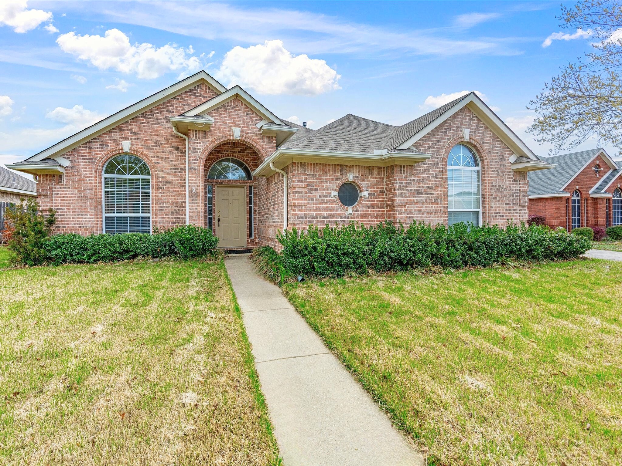 3516 Heatherbrook Drive Arlington TX 76001