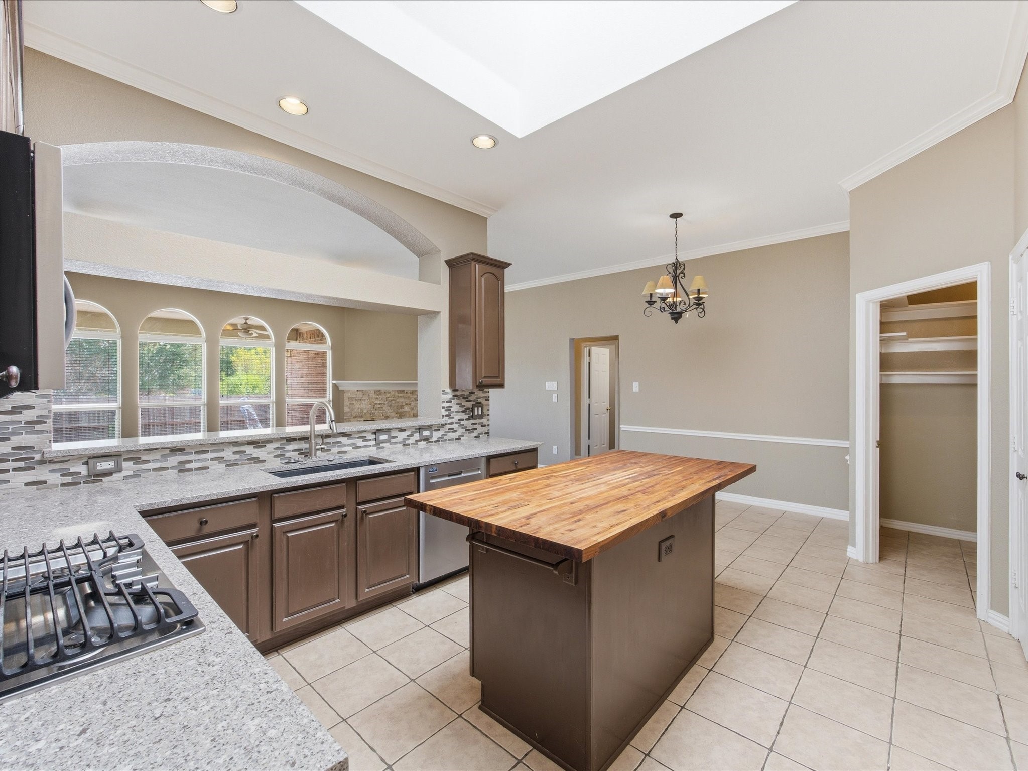3516 Heatherbrook Drive Arlington TX 76001