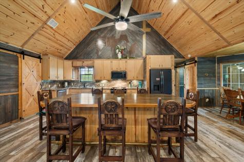 130 SE County Road 3085 Corsicana TX 75109