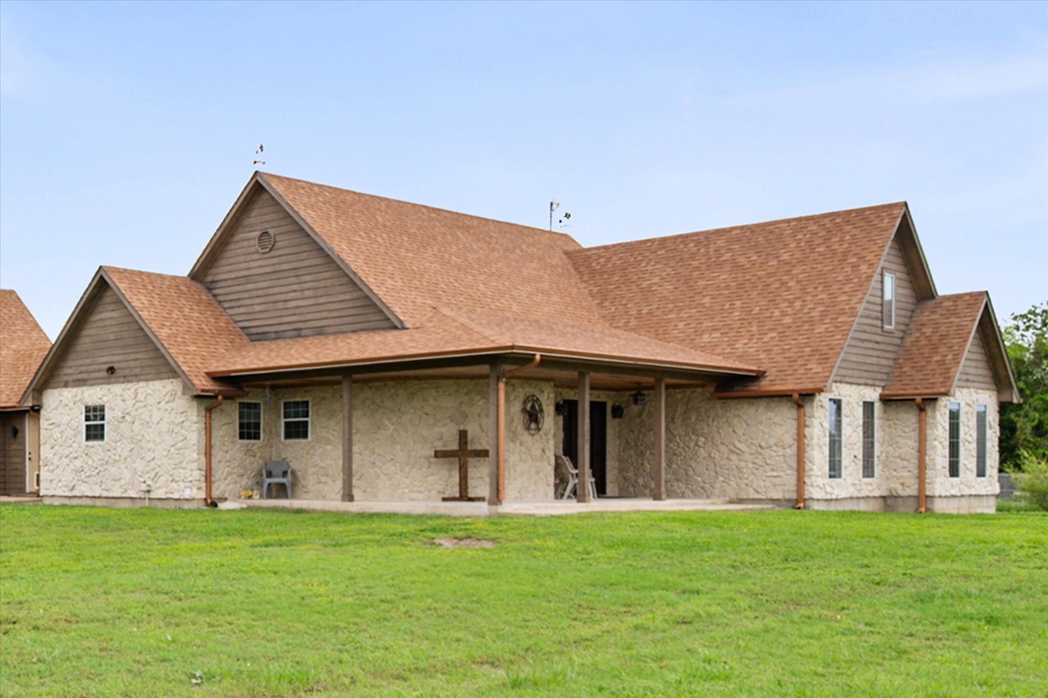 130 SE County Road 3085 Corsicana TX 75109