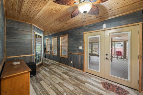 130 SE County Road 3085 Corsicana TX 75109