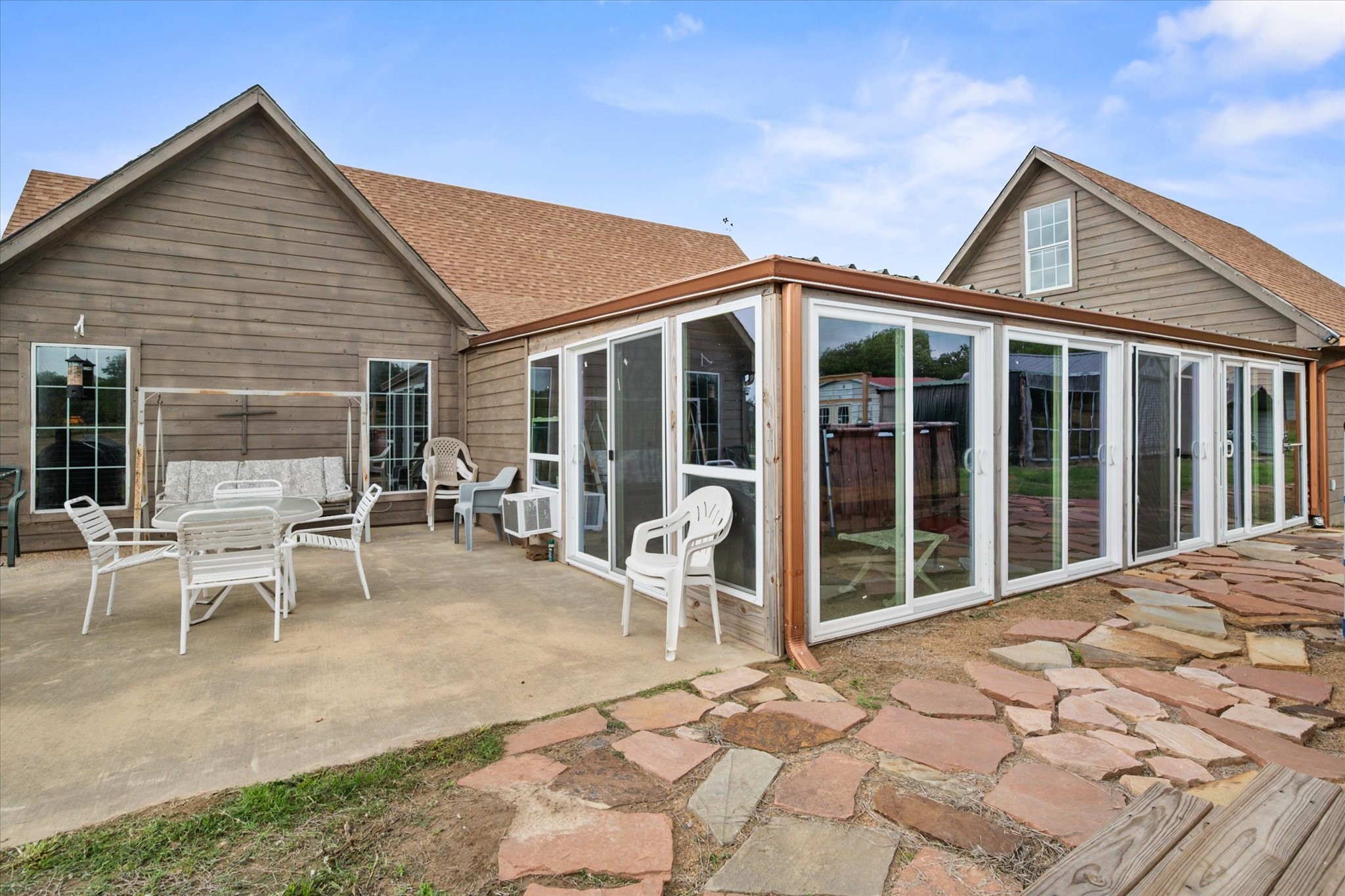 130 SE County Road 3085 Corsicana TX 75109