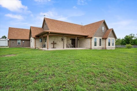 130 SE County Road 3085 Corsicana TX 75109