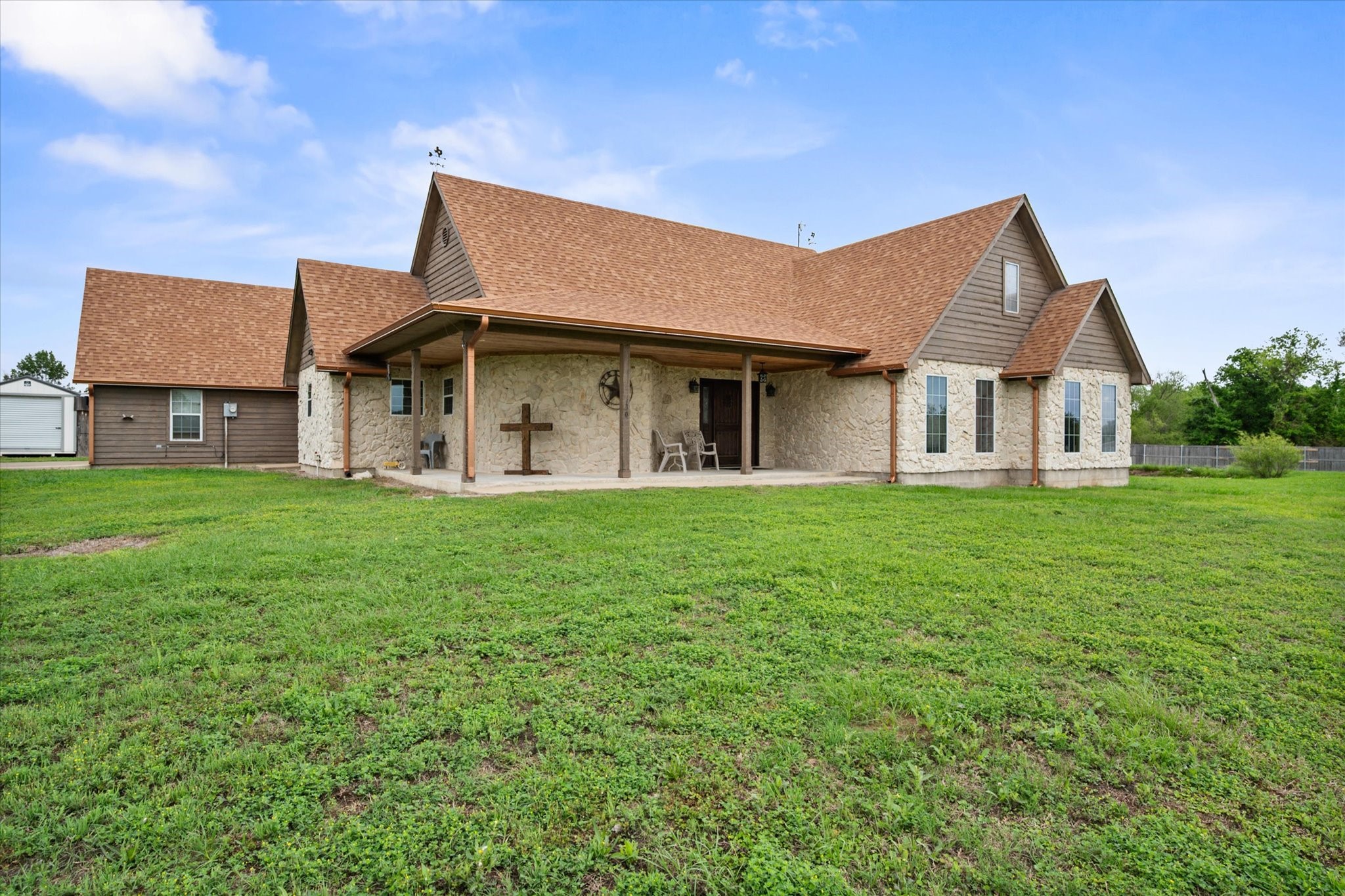 130 SE County Road 3085 Corsicana TX 75109